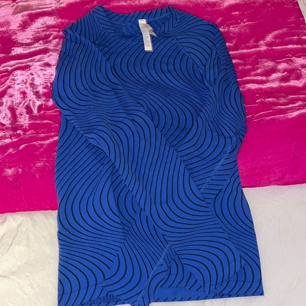 Athleta top